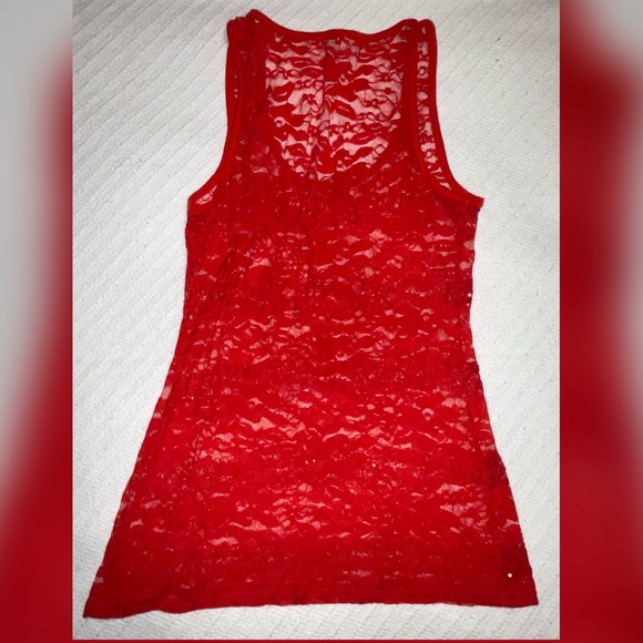 Women’s Lace Tank Top - Picture 2 of 2